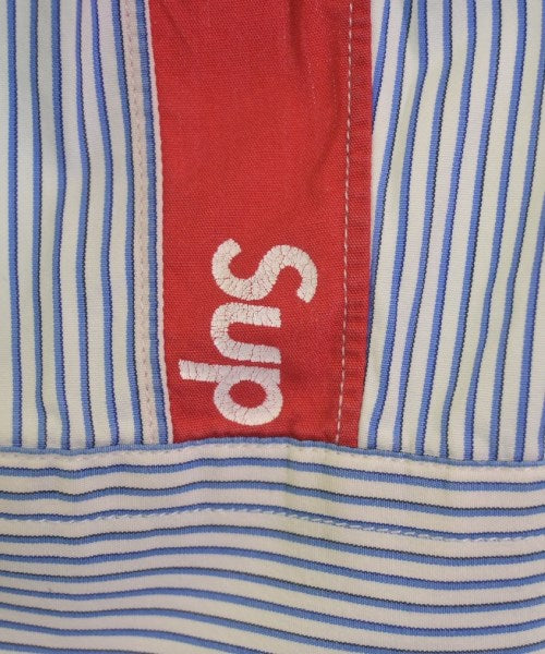 Supreme เสื้อลำลอง