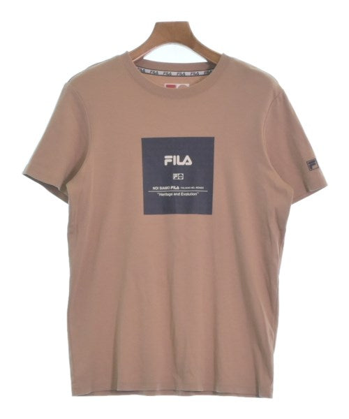 FILA เสื้อยืด/เสื้อท็อปส์