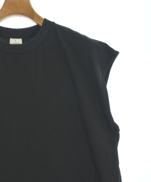 OUTDOOR products ชุดเดรส