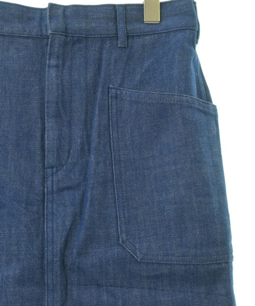 HYKE กระโปรงยาวถึงเข่า