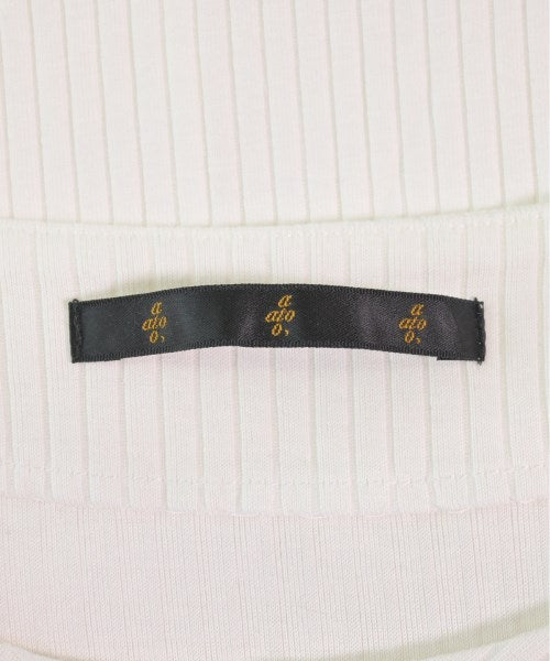 ato เสื้อยืด/เสื้อท็อปส์