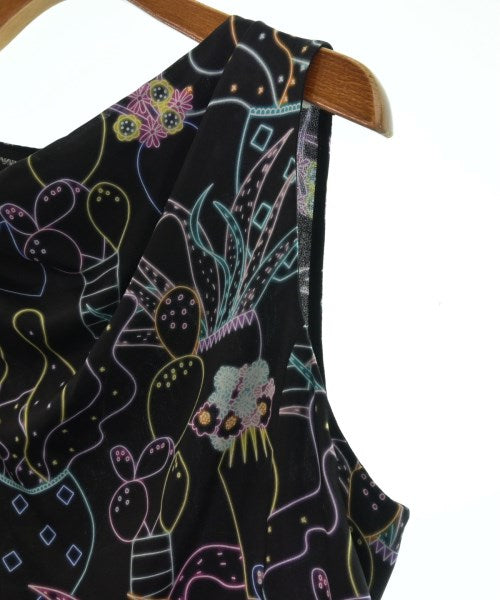 EMPORIO ARMANI เสื้อสตรี