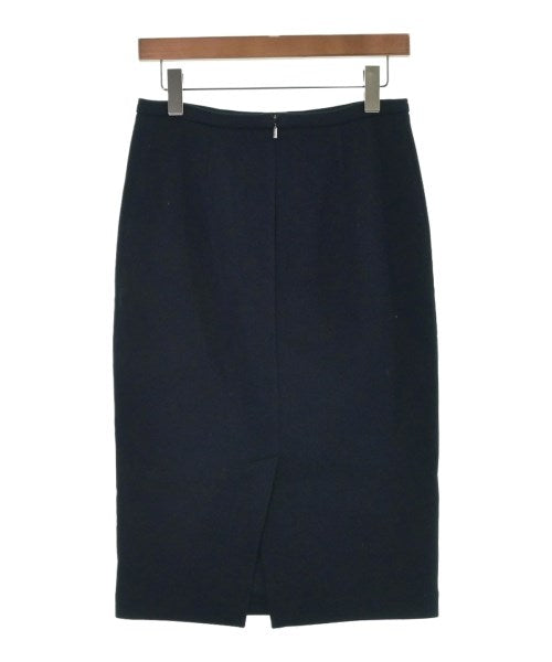 Max Mara กระโปรงยาวถึงเข่า