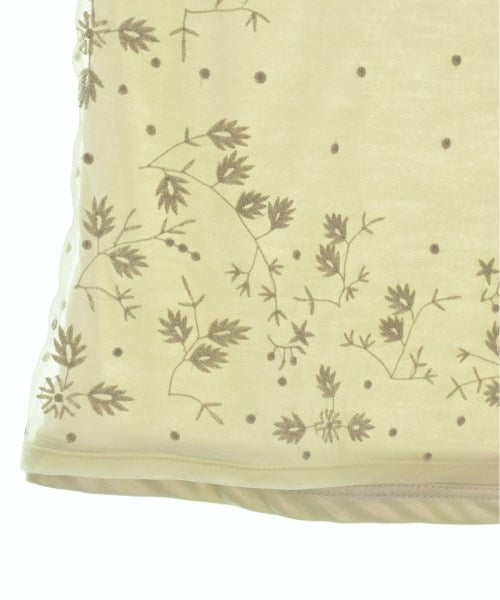 VALENTINO เสื้อยืด/เสื้อท็อปส์