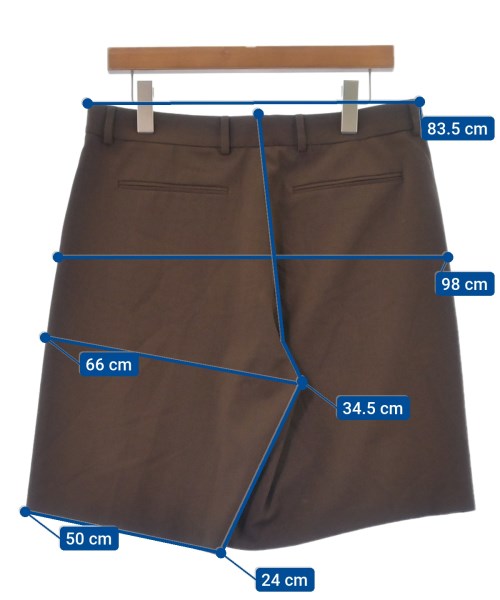 VALENTINO กางเกงขาสั้น