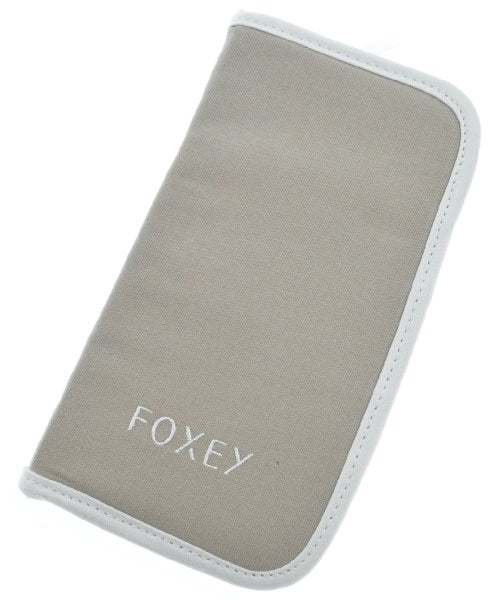 FOXEY Pouches