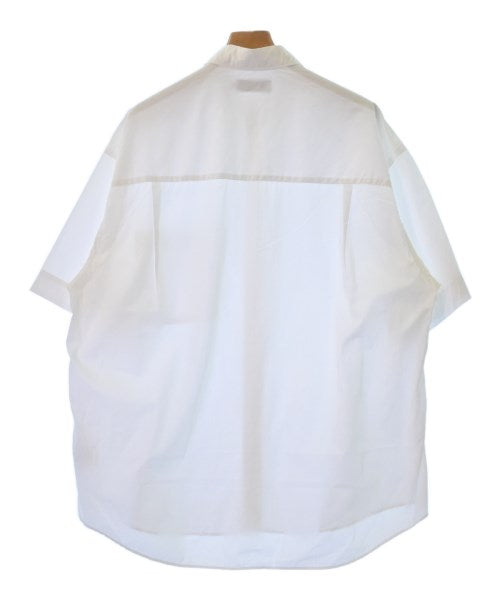 Graphpaper เสื้อลำลอง