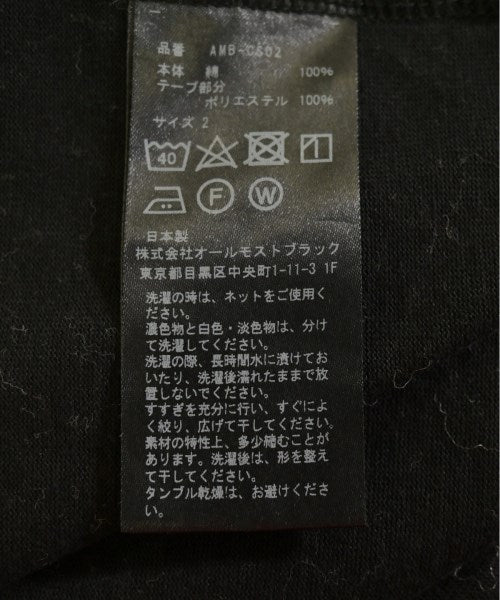 ALMOSTBLACK เสื้อยืด/เสื้อท็อปส์