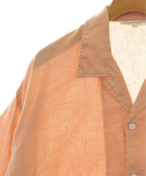 Arte Povera เสื้อลำลอง