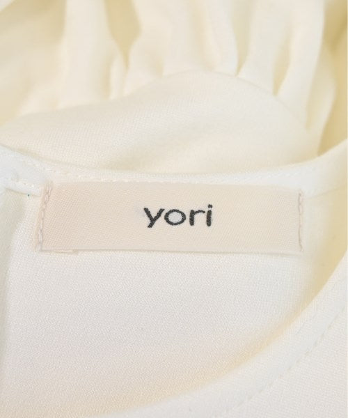yori เสื้อยืด/เสื้อท็อปส์