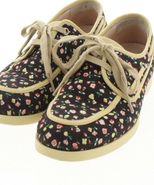 GUCCI รองเท้าผ้าใบ