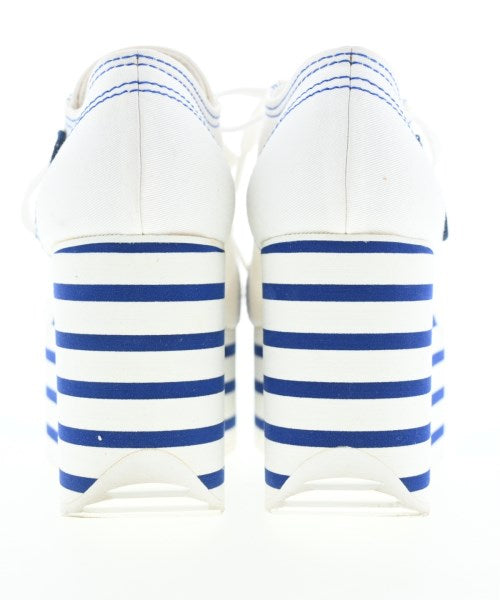 Miu Miu รองเท้าผ้าใบ