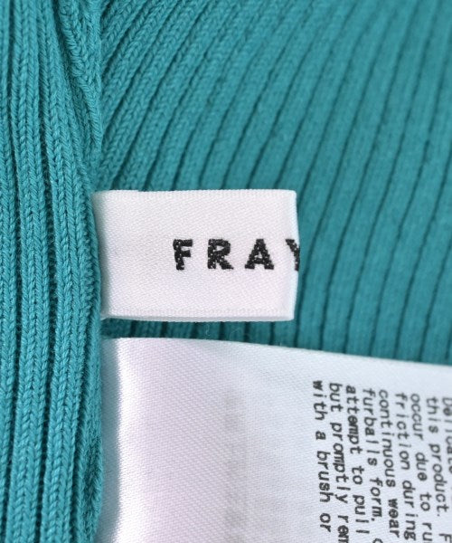 FRAY I.D เสื้อกันหนาว