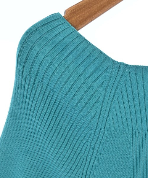 FRAY I.D เสื้อกันหนาว