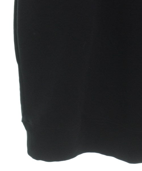 MM6 ชุดเดรส