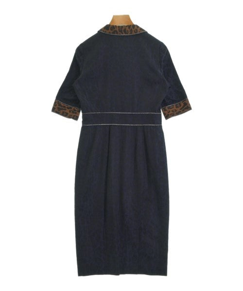 PAMEO POSE ชุดเดรส