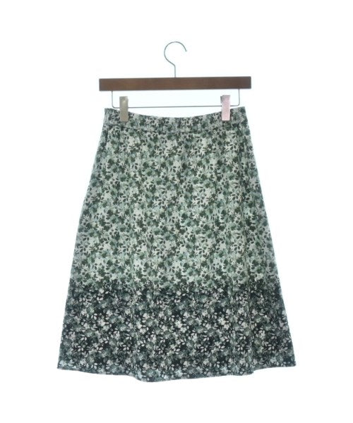 Reflect กระโปรงยาวถึงเข่า