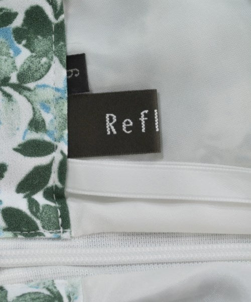 Reflect กระโปรงยาวถึงเข่า