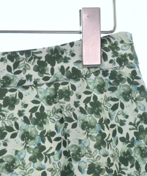 Reflect กระโปรงยาวถึงเข่า