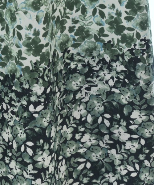 Reflect กระโปรงยาวถึงเข่า