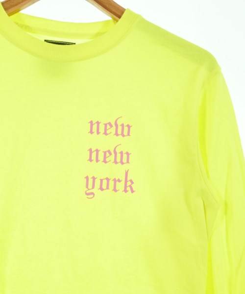 am เสื้อยืด/เสื้อท็อปส์