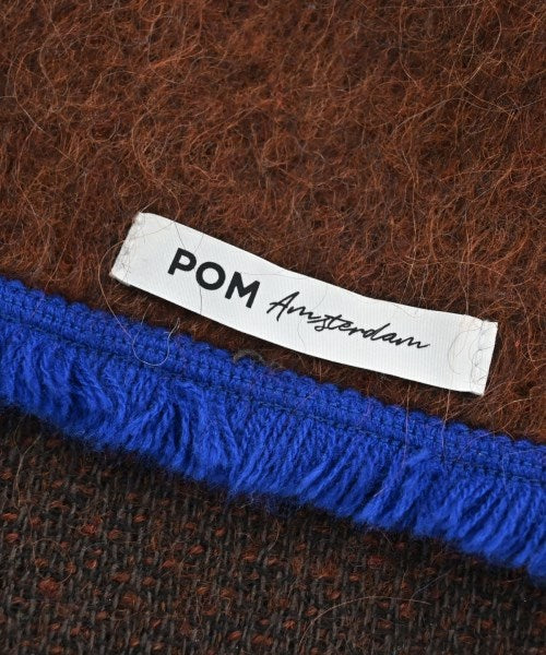 pom AMSTERDAM ผ้าคลุมไหล่