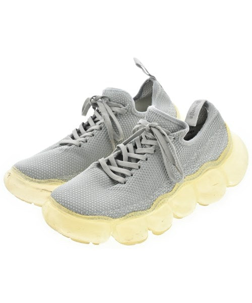 grounds รองเท้าผ้าใบ