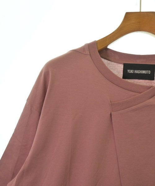 YUKI HASHIMOTO เสื้อยืด/เสื้อท็อปส์