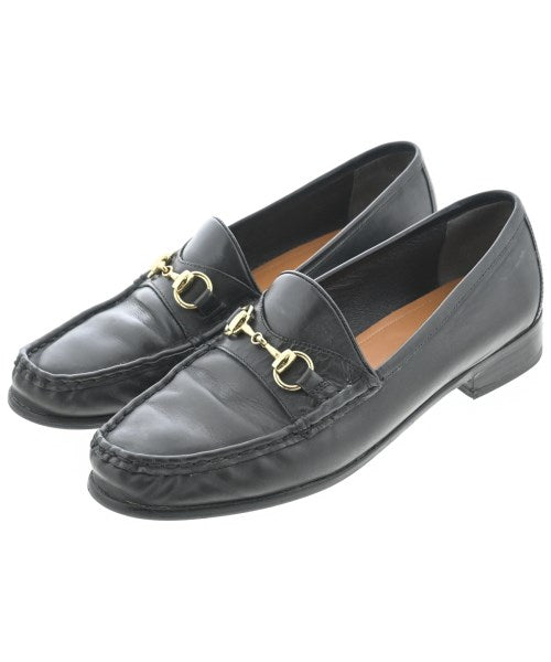 APOM รองเท้าสวมทางการ