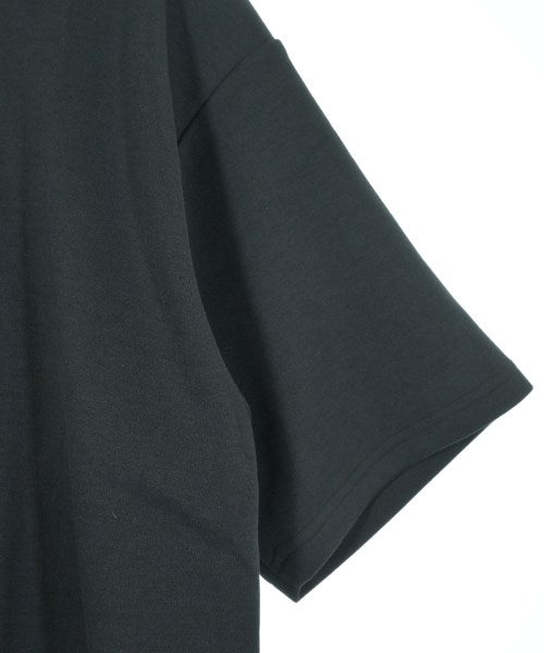 DAIWA PIER39 เสื้อยืด/เสื้อท็อปส์