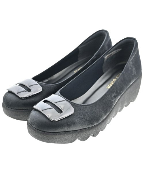 HILLS AVENUE รองเท้า อื่น