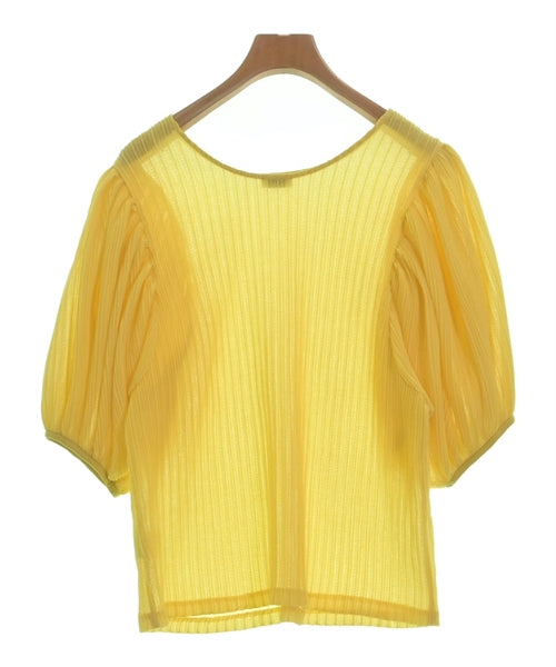 COLUMN เสื้อสตรี