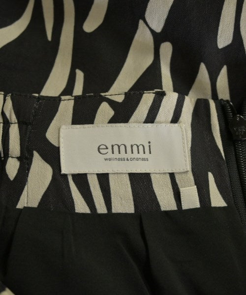 emmi กางเกง อื่น