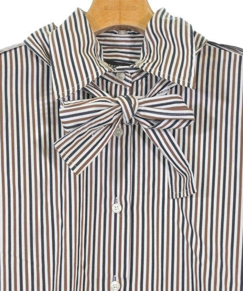 Meryll Rogge เสื้อลำลอง