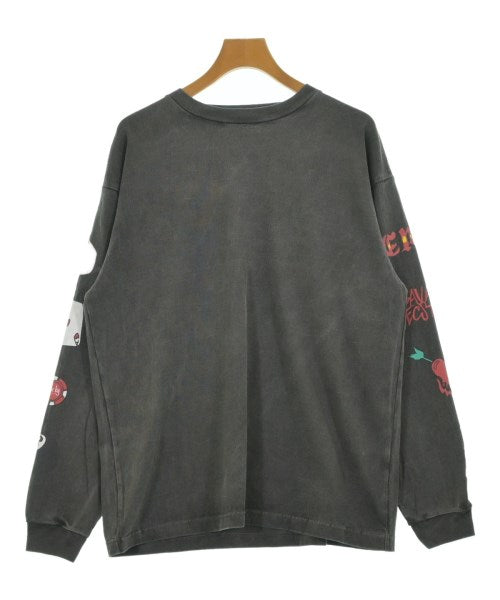 EMOTIONALLY UNAVAILABLE เสื้อยืด/เสื้อท็อปส์