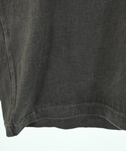 EMOTIONALLY UNAVAILABLE เสื้อยืด/เสื้อท็อปส์