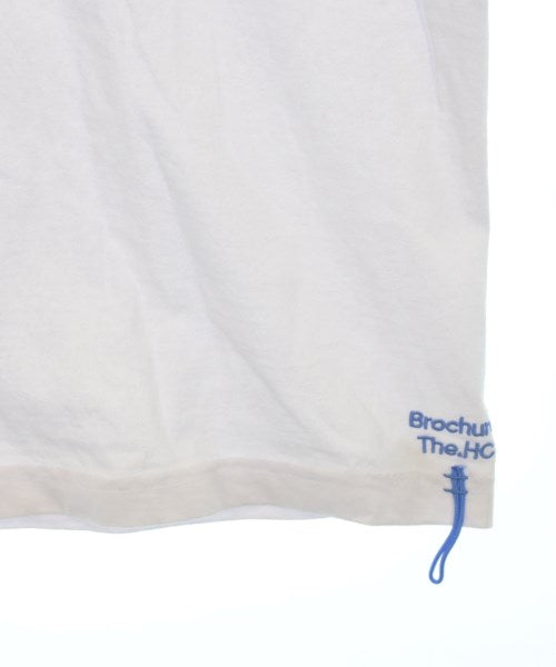 BROCHURE เสื้อยืด/เสื้อท็อปส์