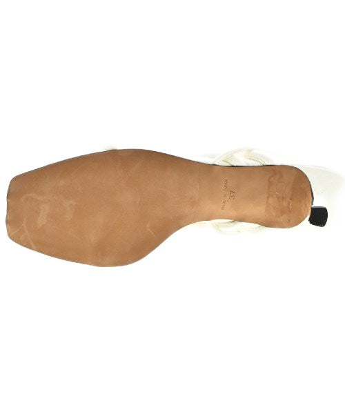 HEWN รองเท้าแตะ