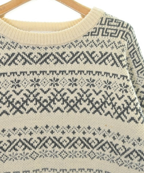 VACANCY AUNTIE ROSA เสื้อกันหนาว