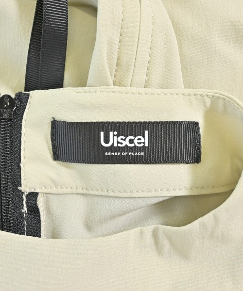 Uiscel ชุดเดรส