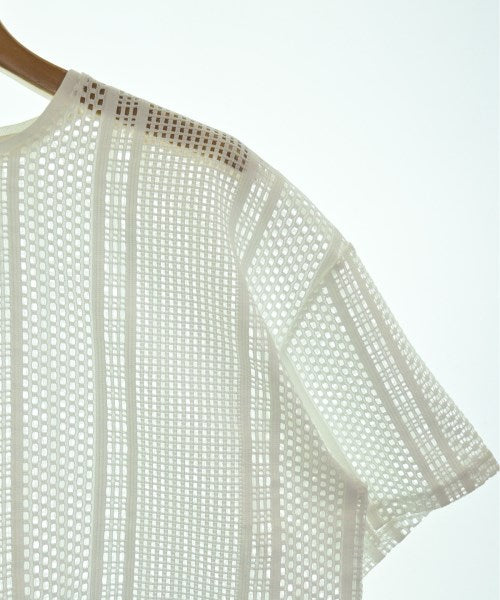 SOFTHYPHEN เสื้อลำลอง