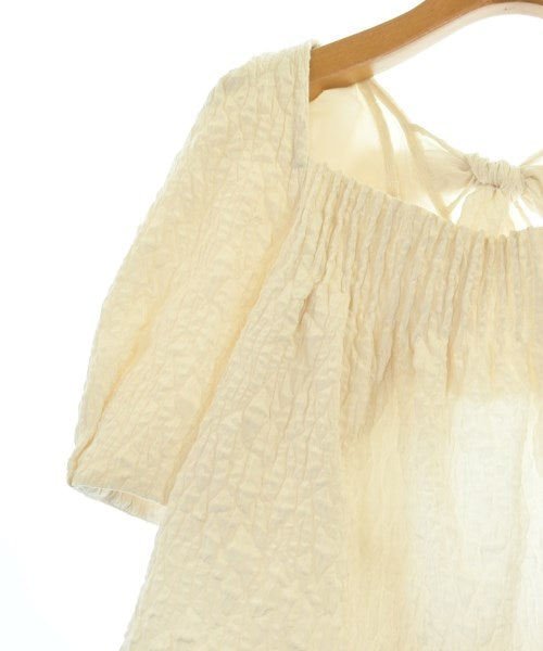 MECRE เสื้อสตรี