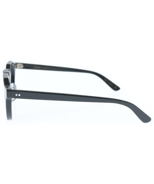 Lesca แว่นตา