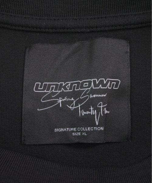 UNKNOWN LONDON เสื้อยืด/เสื้อท็อปส์