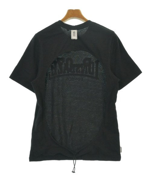 PROTOTYPES เสื้อยืด/เสื้อท็อปส์