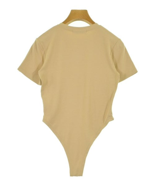 OPEN Yy เสื้อยืด/เสื้อท็อปส์