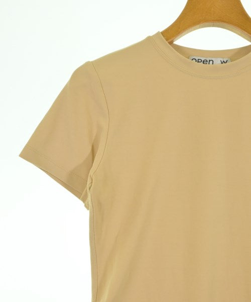 OPEN Yy เสื้อยืด/เสื้อท็อปส์