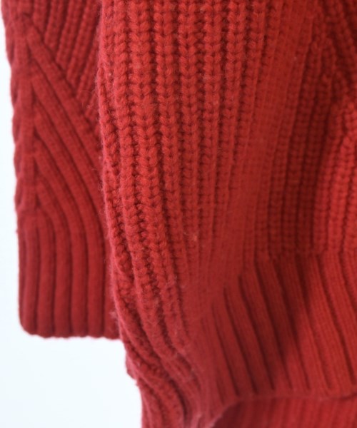 LB.03 Section เสื้อกันหนาว