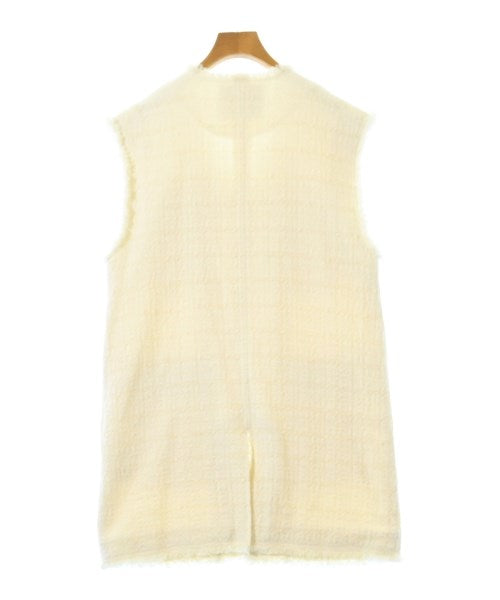 LB.03 Section เสื้อกั๊ก