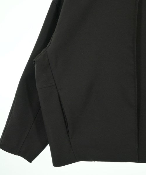 LB.03 Section แจ็คเก็ตไม่มีปก